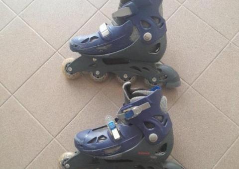 Pattini Biemme in linea regolabili in misura piede da 37 a 40 in buono stato. - 1/3