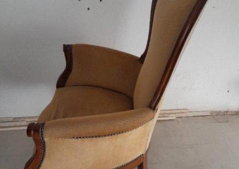 Poltrona in legno intagliato con rivestimento in tessuto Velluto beige - 2/4