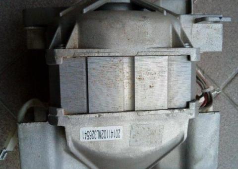 Motore lavatrice ignis LTE 7010 Senza spazzole ma universale si usa su molte lavatrici - 1/4