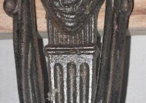 Batacchio Battente in Ferro Forgiato Antico a forma di Cristo XVIII secolo completo - 4/4
