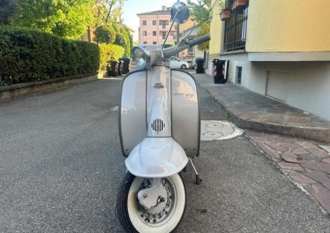 VENDO bellissima Lambretta 125 storica. - 3/4